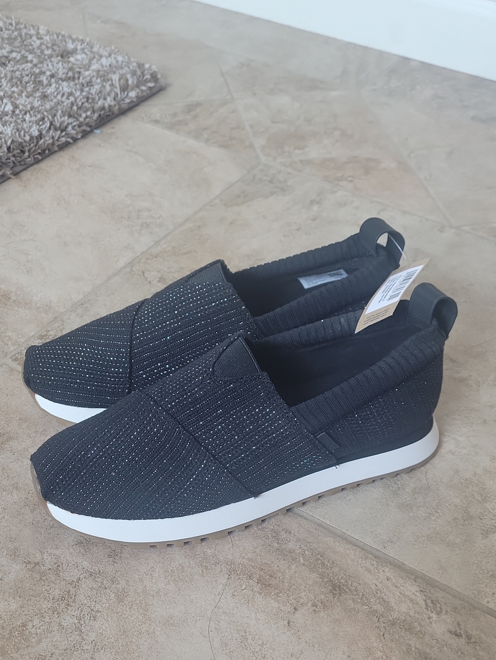 Slip-On Casual Sneakers in Black with White Sole